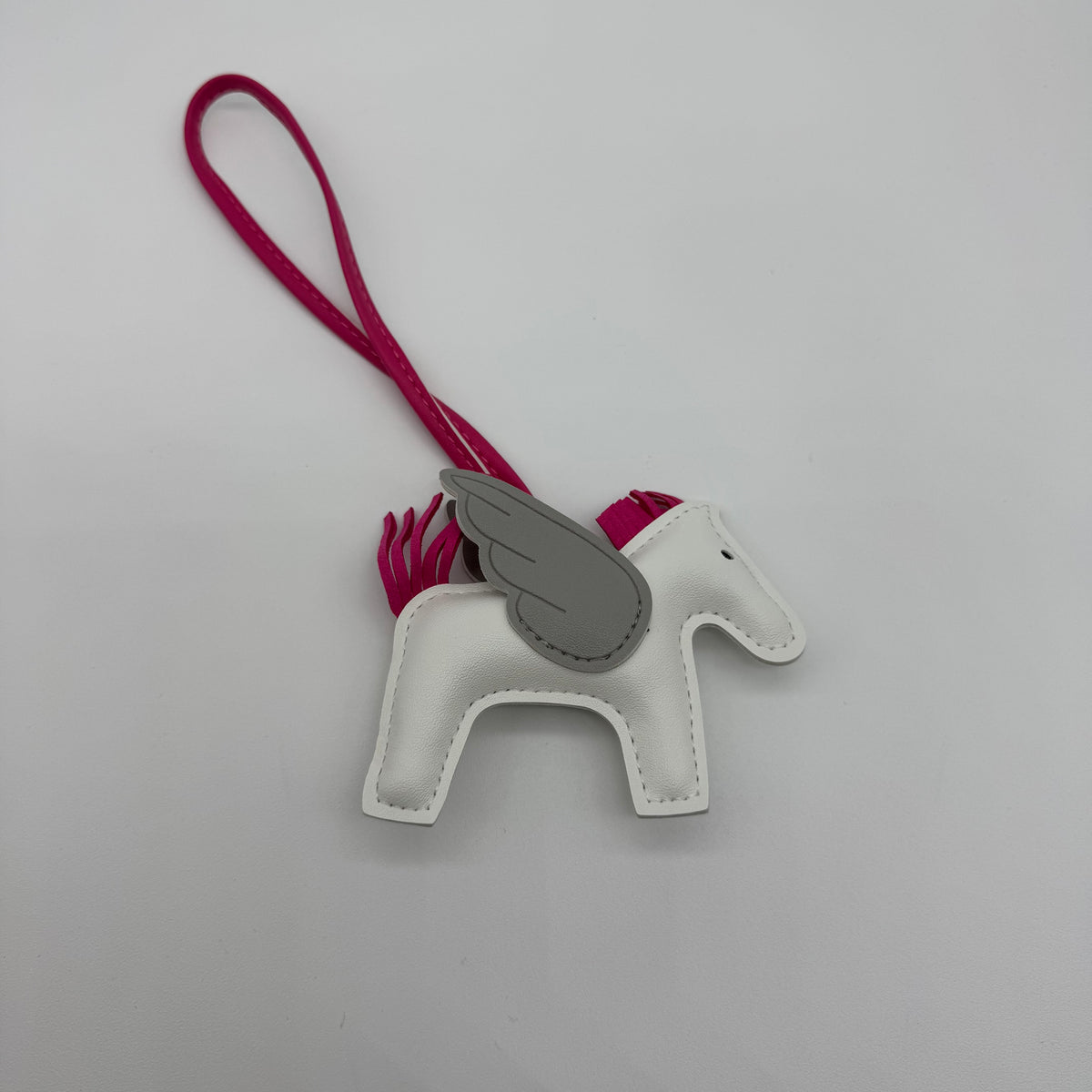 HORSE PERLA